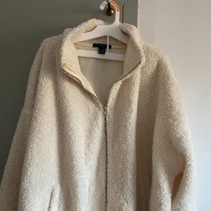 Forever 21 fuzzy white zip-up jacket. Size M